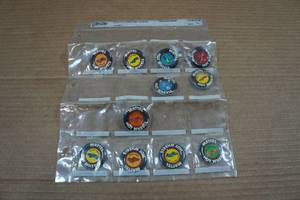 lot 121 image: Vintage Hot Wheels Redline Collector Metal Button Badges