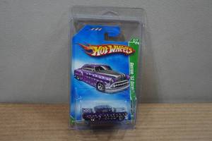 lot 124 image: Hot Wheels Treasure Hunt Series - Custom 53 Chevy