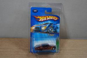 lot 131 image: Hot Wheels Treasure Hunt Series - Purple Passion