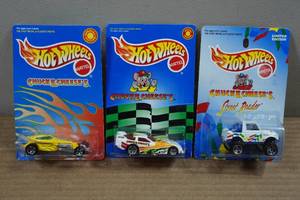 lot 134 image: 3 Hot Wheels Chuck E Cheeses Series