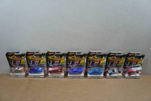 lot 145 image: 7 Hot Wheels Custom Classics Fresh PaintAlley Rats Series