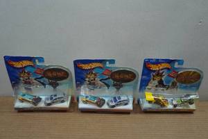 lot 166 image: 3 Hot Wheels Yu-Gi-Oh Series