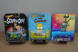 lot 167 image: 3 Hot Wheels - Scooby-Doo, The Simpsons, Spongebob