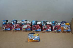 lot 194 image: 8 Hot Wheels Star Wars Series
