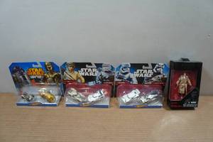 lot 207 image: 3 Hot Wheels Star Wars Sets and Action Figure