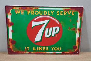 lot 227 image: Vintage Style Metal Sign - 7Up