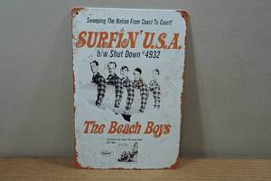 lot 232 image: Vintage Style Metal Sign - The Beach Boys