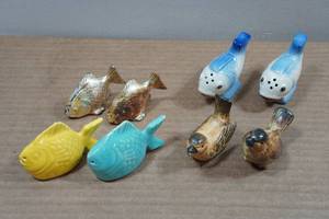 lot 272 image: 4 Sets of Vintage Salt and Pepper Shakers - Fish, Birds