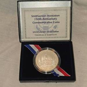 lot 9 image: 1996 1 oz Smithsonian Silver Round