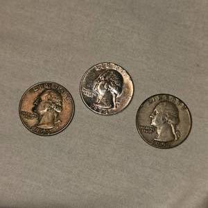 lot 14 image: 3-Silver Washington Quarters 25c, 90%