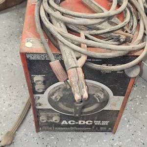 lot 43 image: 250 Amp ACDC Stick Welder, Works