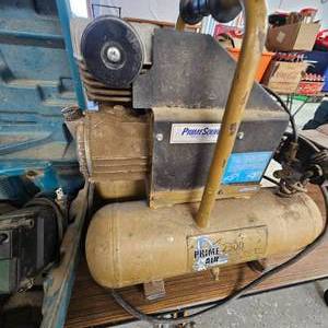 lot 59 image: 3 Piece Makita 18 Volt Kit, Drill, Saw, Sawzall and Prime Air Portable Air Compressor