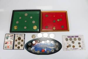 lot 24 image: Miscellaneous CoinSets Lot