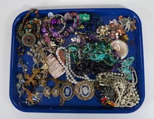 lot 12 image: Large Costume Jewelry Lot - Bracelets, Earrings, Necklaces