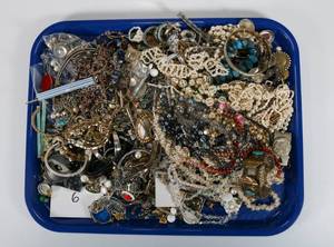 lot 6 image: Large Costume Jewelry Lot - Bracelets, Earrings, Necklaces