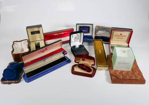 lot 51 image: Lot of 10 Vintage Empty Jewelry Display Boxes - Various Sizes & Brands