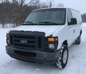 2010 Ford E350 Cargo Van