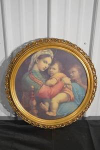 lot 79 image: Raphael Madonna della Sedia - The Virgin on the Chair, Round Gilt Frame