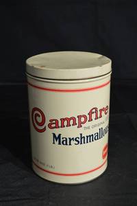 lot 119 image: Campfire Marshmallows Tin - 16 oz Net, Replica of 1920s Campfire Tin