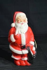 lot 122 image: Empire 1968 Santa Blow Mold