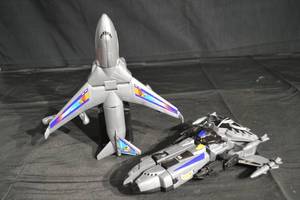 lot 123 image: Transforming Jet Fighter Toy - GrayBlue Multimode Figure (Jet & Robot)