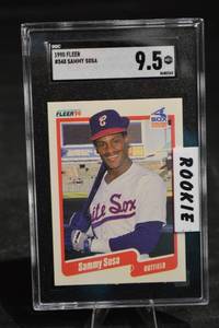 lot 174 image: Sammy Sosa 1990 Fleer #548 Rookie Card - SGC 9.5 MT