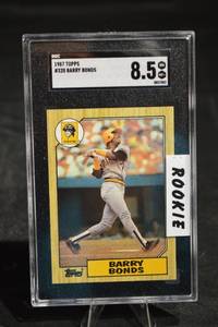 lot 183 image: Barry Bonds 1987 Topps Rookie Card #320 - SGC 8.5 NMMT