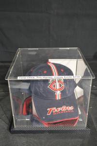 lot 295 image: Minnesota Twins Baseball Cap Autographed - Hand-Signed COA Included