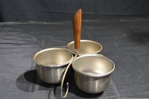 lot 325 image: Vintage MCM Condiment Caddy