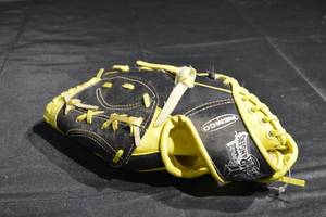 lot 346 image: Power Rangers Mighty Morphin Handcrafted Yellow Baseball Glove