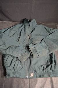 lot 348 image: Carhartt J73 MLL Regular LG Teal Nylon Shell Jacket