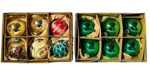 lot 116C image: LL - 12-Pack Glass Christmas Ornaments - Hand-Painted Designs, Netting & Holly