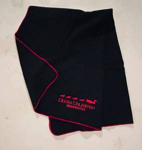 lot 117C image: LL - Ducks Unlimited Minnesota Blanket #1000 Black 40 x 62 Virgin Wool