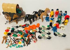 lot 207C image: LL - Vintage Playmobil Vintage Figures & Horse-Drawn Wagon Set