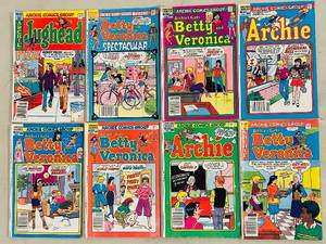 lot 219C image: LL - 12 Vintage Archie Comics Group - Betty & Veronica & Archie Comics