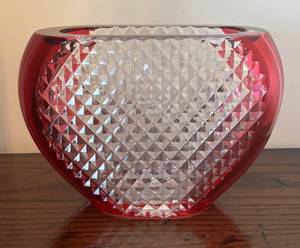 lot 122R image: LR - Vintage Ruby Flash Diamond Crystal Vase