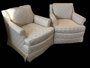 lot 161R image: MB - Charming Vintage Clayton Marcus Chairs