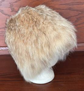 lot 166R image: MB - Vintage Fur Hat by Mr. Henri