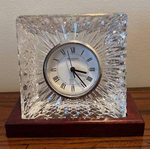 lot 255R image: LR - Elegant Waterford Crystal Clock