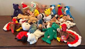 lot 273R image: LR - TY Beanie Babies Assortment - Mixed Plush Animals