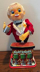 lot 283R image: LR - Vintage Bartender Toy Figure