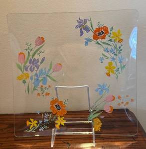 lot 313R image: LR - Vintage Dorothy Thorpe Floral Glass Platter