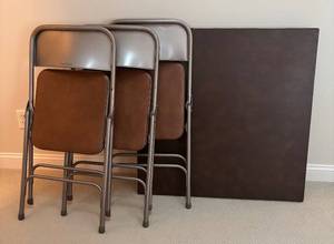 lot 468R image: BR - Samsonite Card Table Set with 3 Folding Chairs