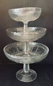lot 501R image: BR - Bryce Brothers Forget-Me-Not Paneled Compote Dishes - 3-Piece Vintage Pedestal Set