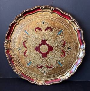 lot 507R image: Vintage Florentia Tray