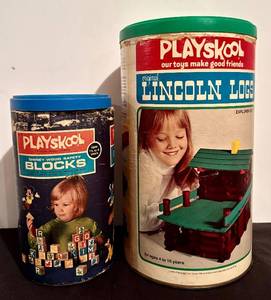 lot 68H image: LL - Vintage Playskool Lincoln Logs Explorer Set & Disney Wood Safety Blocks