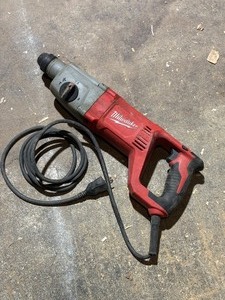 lot 16 image: Milwaukee Rotary Hammer