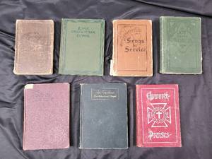 lot 105 image: Vintage Hymnals & Songbooks - 6 Vols, The School & Chapel (1922 Century Co.)
