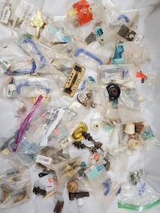 lot 121 image: Cast Door Pull - Complete with Screws, Vintage Hardware Set