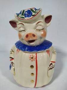 lot 1 image: Shawnee Pottery - Winnie the Pig Cookie Jar